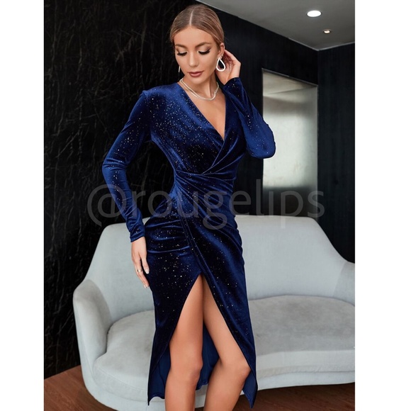 Sparkly Dark Blue Velvet Deep V High Slit Midi Dress Long Sleeve - Picture 4 of 11